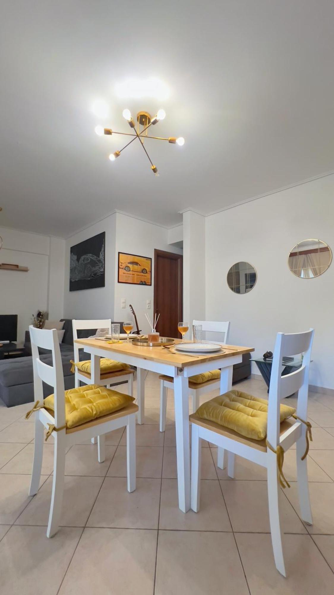 H&H Cozy Retreat Apartment Piraeus Exterior photo
